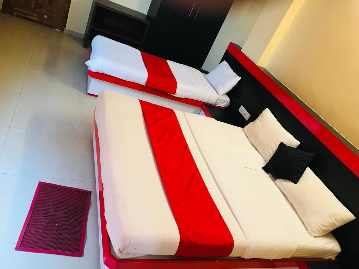 Staymaker Prakash International Gonikoppal 外观 照片