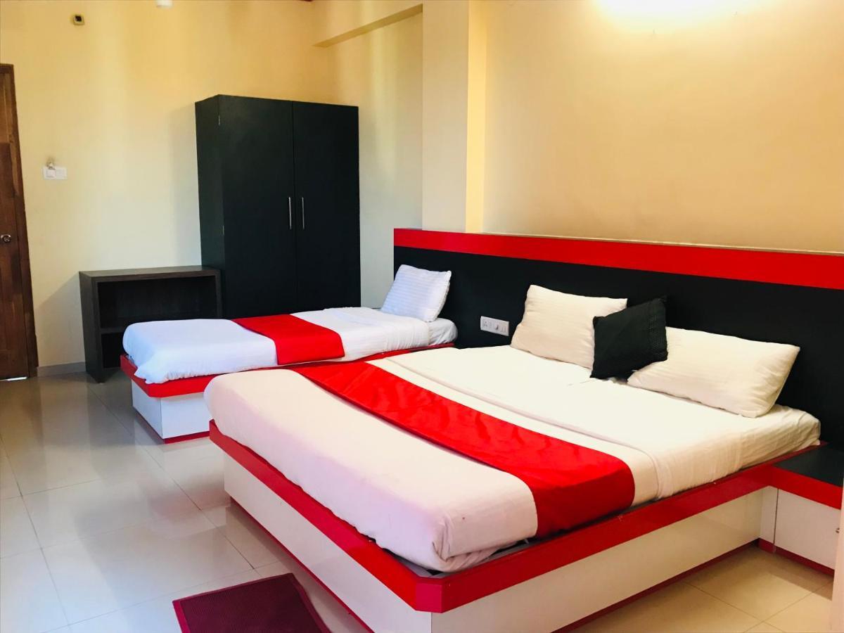 Staymaker Prakash International Gonikoppal 外观 照片