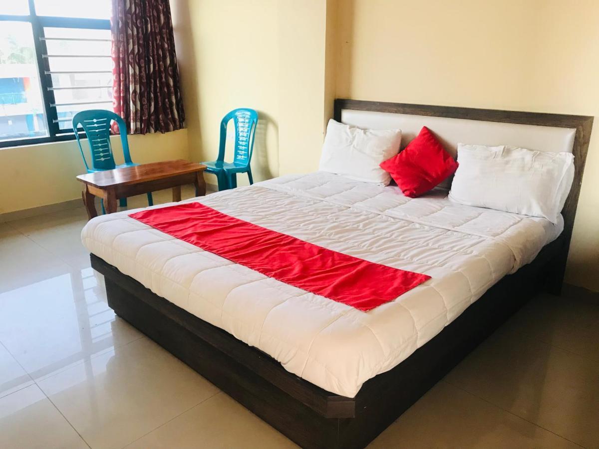 Staymaker Prakash International Gonikoppal 外观 照片