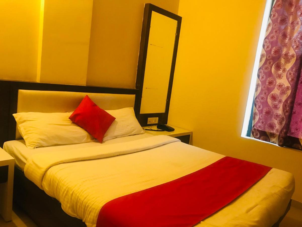 Staymaker Prakash International Gonikoppal 外观 照片